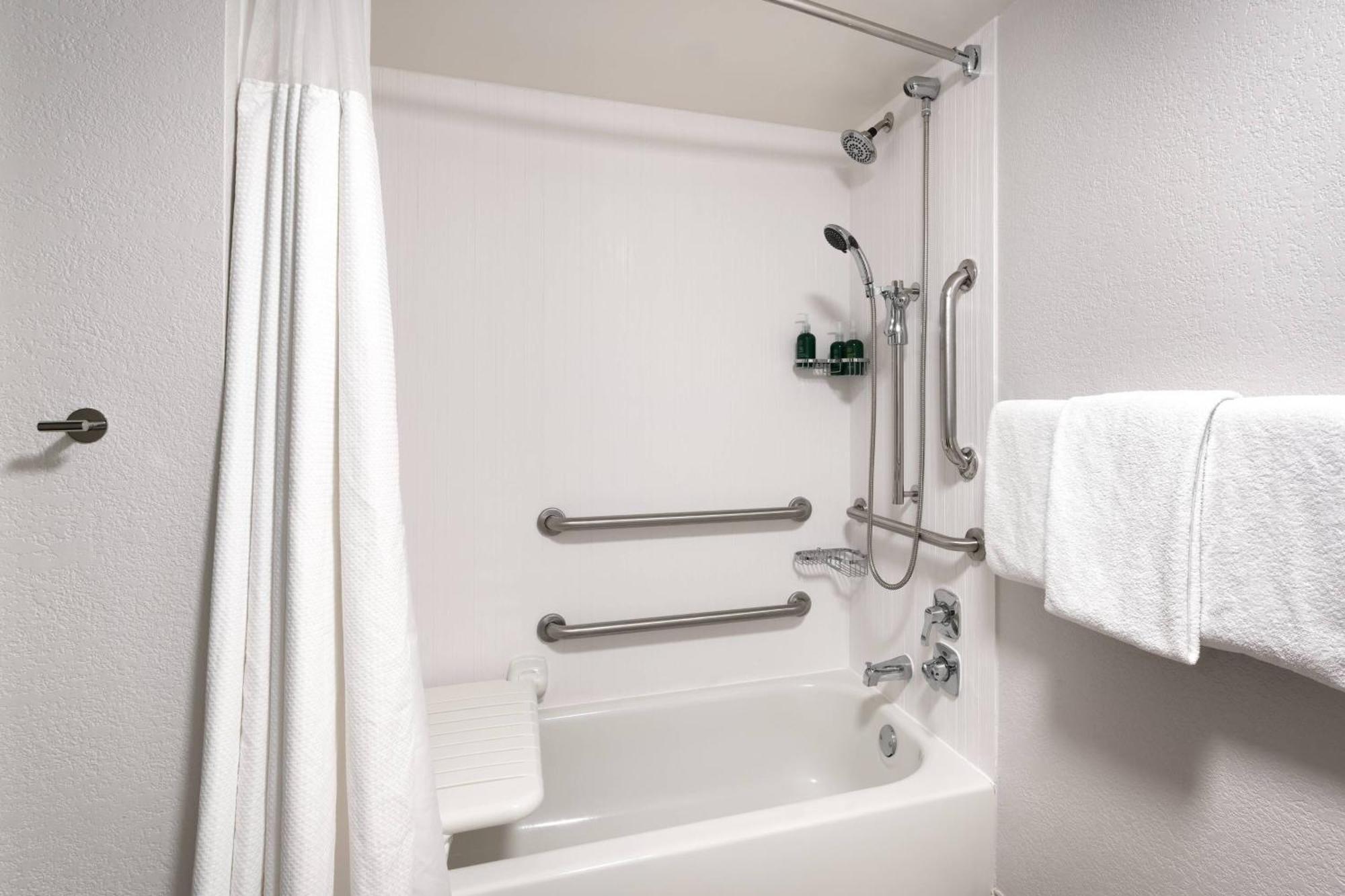 Courtyard By Marriott Oklahoma City Northwest Exterior photo